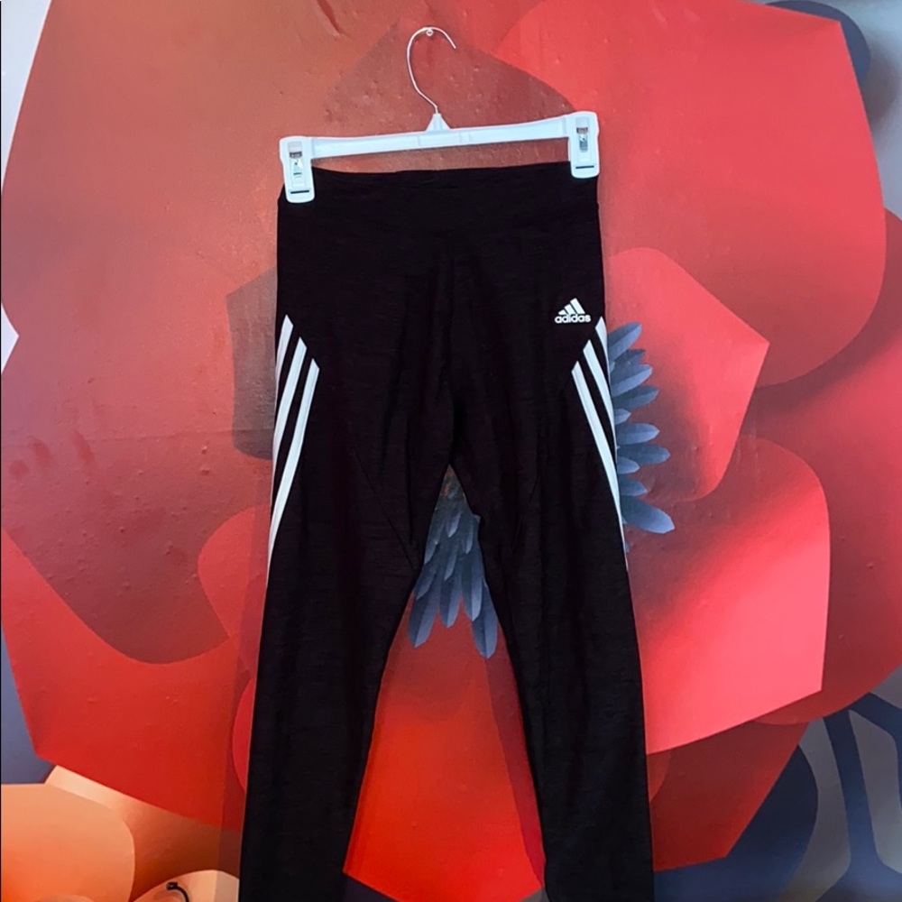 ⭐️HP⭐️ Dark Gray Adidas Leggings